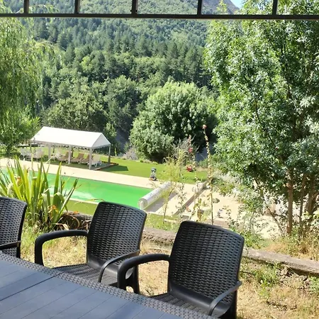 Вилла Charmante A Avec Piscine Privee