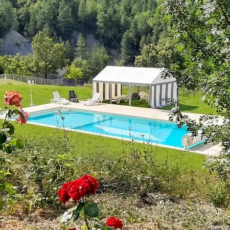 Charmante A Avec Piscine Privee ヴィラ シストロン